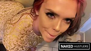 Pillow booty pawg is the perfect dick toy for huge bbc