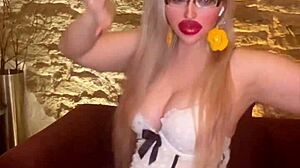 I'm the Hottest Belly Dancer Goddess in Music Scene!