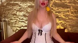 I'm the Hottest Belly Dancer Goddess in Music Scene!