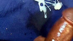 Watch this massive cum shot from a big black cock?