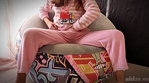 skinny teen 18+ squirts while playing with her pussy