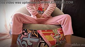 skinny teen 18+ squirts while playing with her pussy