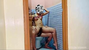 new pinay senior high best friend public cr