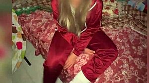 UNA VERGA MUY GRANDE PARA ELLA EN UNIFORME DE DEPORTES, CHICO VERGON CON COLEGIALA PUTITAS ESTUDIANTES MEXICANAS.