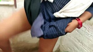 desi indian bhabhi, wanna watch my outdoor pissing clips?