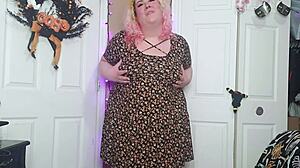 Desperate bbw orgasms in sun dress with toys and juicy belly