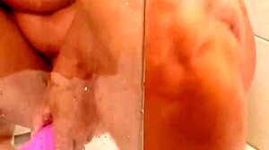 Ivy Edera reaches a quick orgasm with wet pussy and vibrator