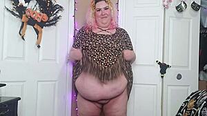 Desperate bbw orgasms in sun dress with toys and juicy belly