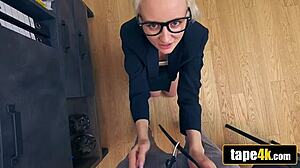 office desk for deep anal deal 😈