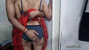 Desi bhabhi fucked hard in saree.