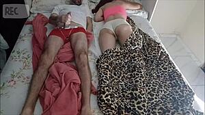 hey, why did maduro lie to share a bed with vizita?