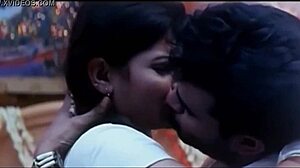 the erotic scene on the first night unfolds