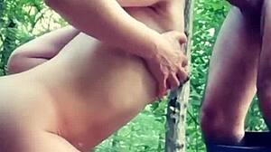 he stops her workout for a facial! 💦