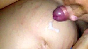 i fingered my pregnant belly and cummed all over it