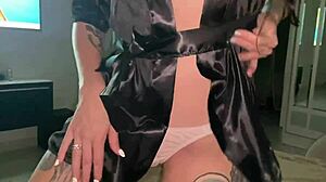 你会爱上我翘臀啪啪的淫荡声音