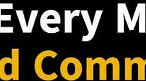 stretching naughty big lips for mouth fuck 😘