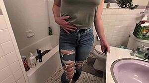 amateur pee desperation and golden shower with girlfriend 😈