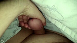 I wake up and flash my chubby ass in close-up