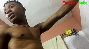 Mature Woman Masturbates in Bathroom