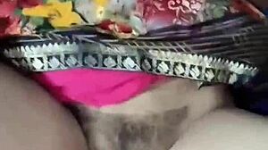 feeling dirty in the bath with hindi audio