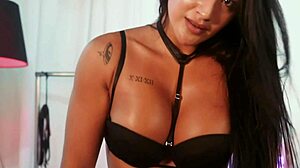 Mariana Martix Makes You Cum In One Minute Challenge