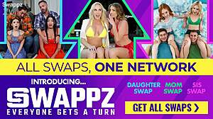 Parent teacher association turns into sexy swap with indian milf