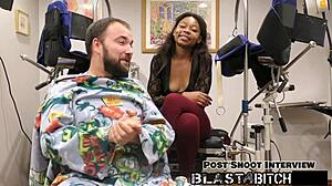 minnie rose spreads pussy backstage for face fucking and cum fill