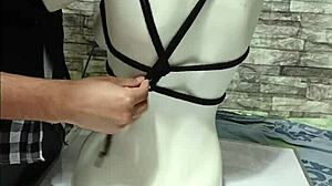 Tutorial BDSM How to Tie Breasts
