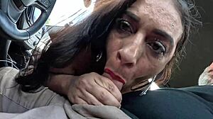 Milf de 36 anos leva chumbo no rabo ao pegar uma carona - dandara moraes