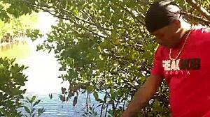 quickie at the beach