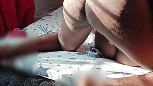 she twerked her ass to seduce me for morning fuck