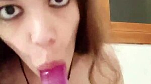 even with a dildo, blowjobs feel great 😘