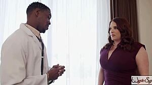 Maggie Green Crushes On Doctor Jordan's Facial