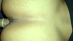 cogeme pronto porque mi hijo va a llegar del colegio madre soltera dando el culo por ayuda economica cogiendo a una mam� soltera