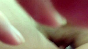 i'm the corno watching my wife get fucked by another macho, screaming in homemade sex