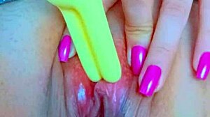 Shaved pussy orgasm!