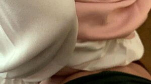 Hot maid resists temptation in quick public encounter