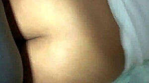 Colegiala Recibe Semen De Su Compañero De Clases