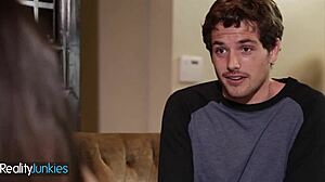 Gorgeous Avi Love wants dick deep in her ass 😍