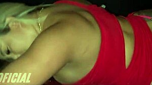 I went to the swing house and sucked in the glory hole