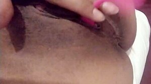 I masturbate my pussy for your comments while husband works!