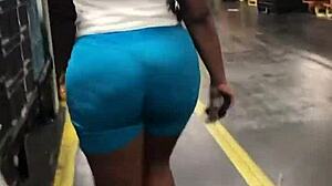 Check out this ebony thick booty in leggings!