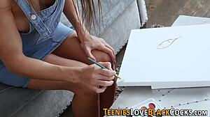 18+少女跨种族口爆 直通狂干大战