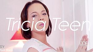 Shaved Pussy Display