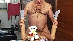 Young Desires Muscular