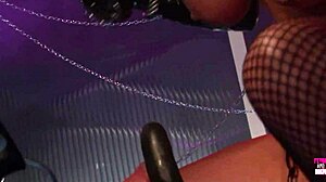 Strapon Brunette Domination