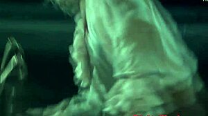 FFM Threeway Close-Up