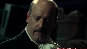 FFM Threeway Close-Up