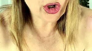 Striptease Blowjob Cumshot