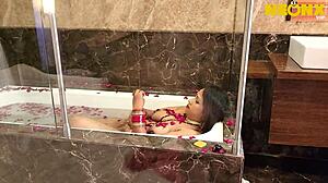 Curvy Indian Pussy Fuck